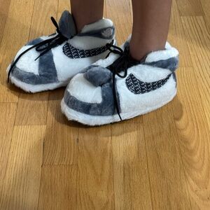 Nike Plush Slippers in Gray and White